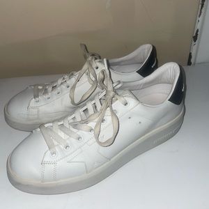GOLDEN GOOSE SNEAKERS